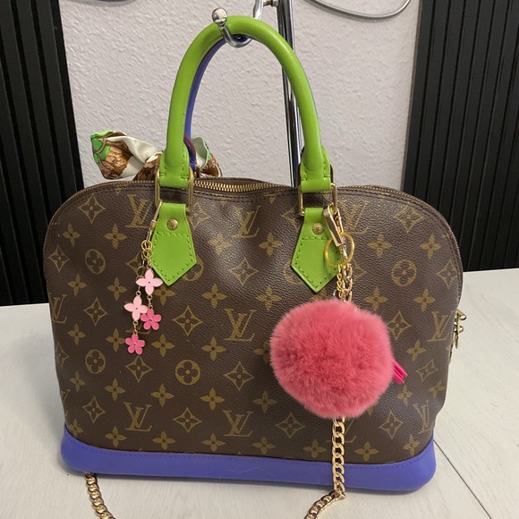 Louis Vuitton Bag - Picture 2 of 16